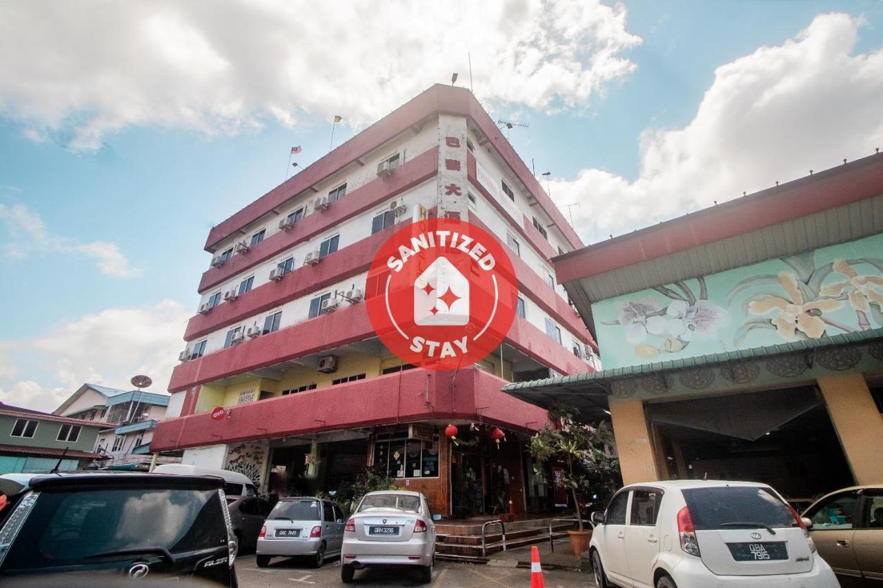 Oyo 90124 Payang Puri Baru Hotel Sarikei Extérieur photo