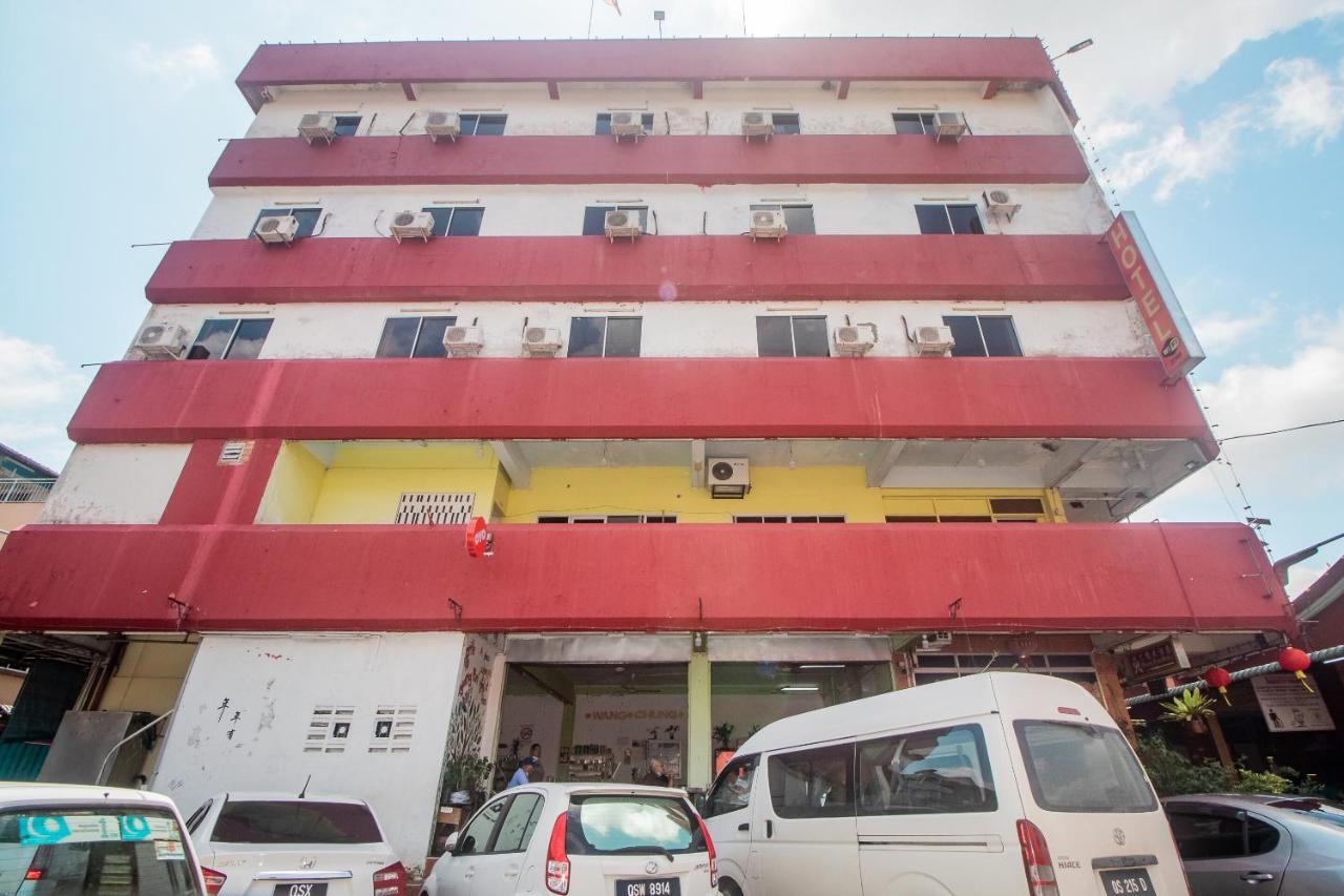 Oyo 90124 Payang Puri Baru Hotel Sarikei Extérieur photo