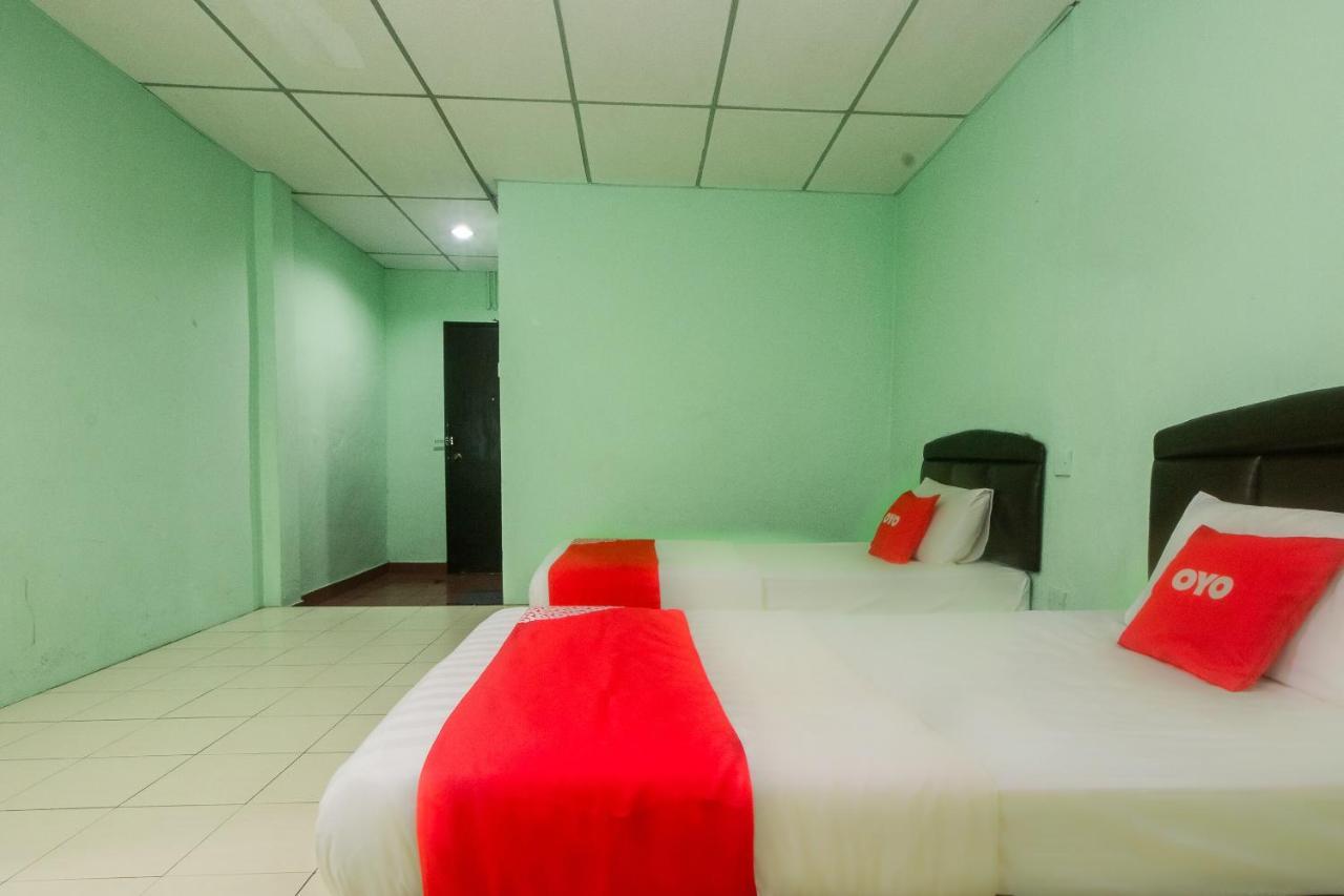 Oyo 90124 Payang Puri Baru Hotel Sarikei Extérieur photo