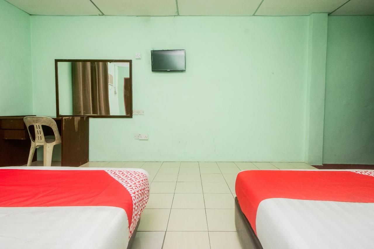 Oyo 90124 Payang Puri Baru Hotel Sarikei Extérieur photo