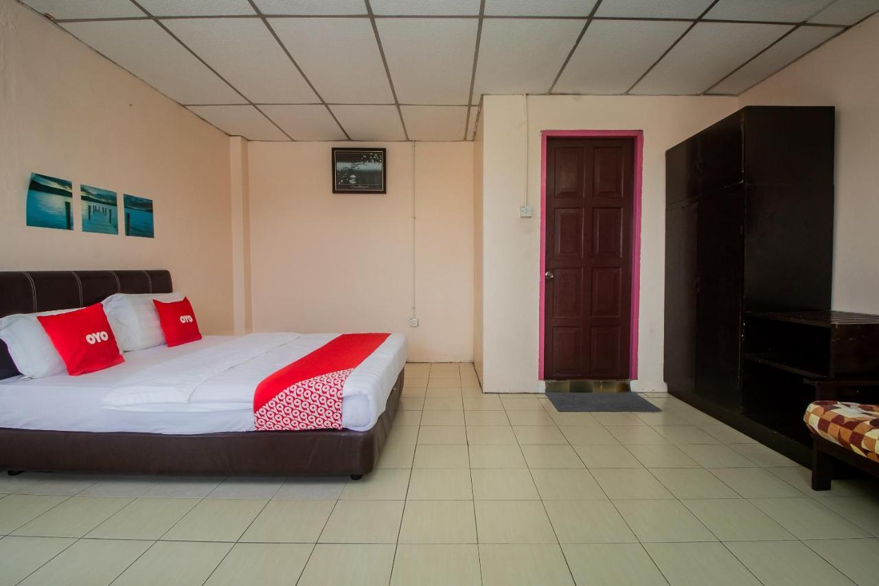 Oyo 90124 Payang Puri Baru Hotel Sarikei Extérieur photo