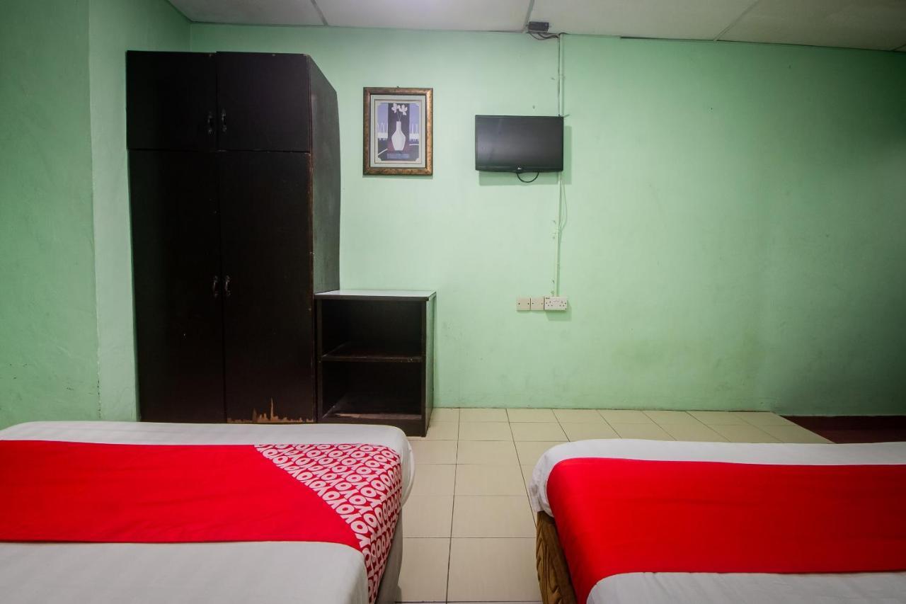 Oyo 90124 Payang Puri Baru Hotel Sarikei Extérieur photo