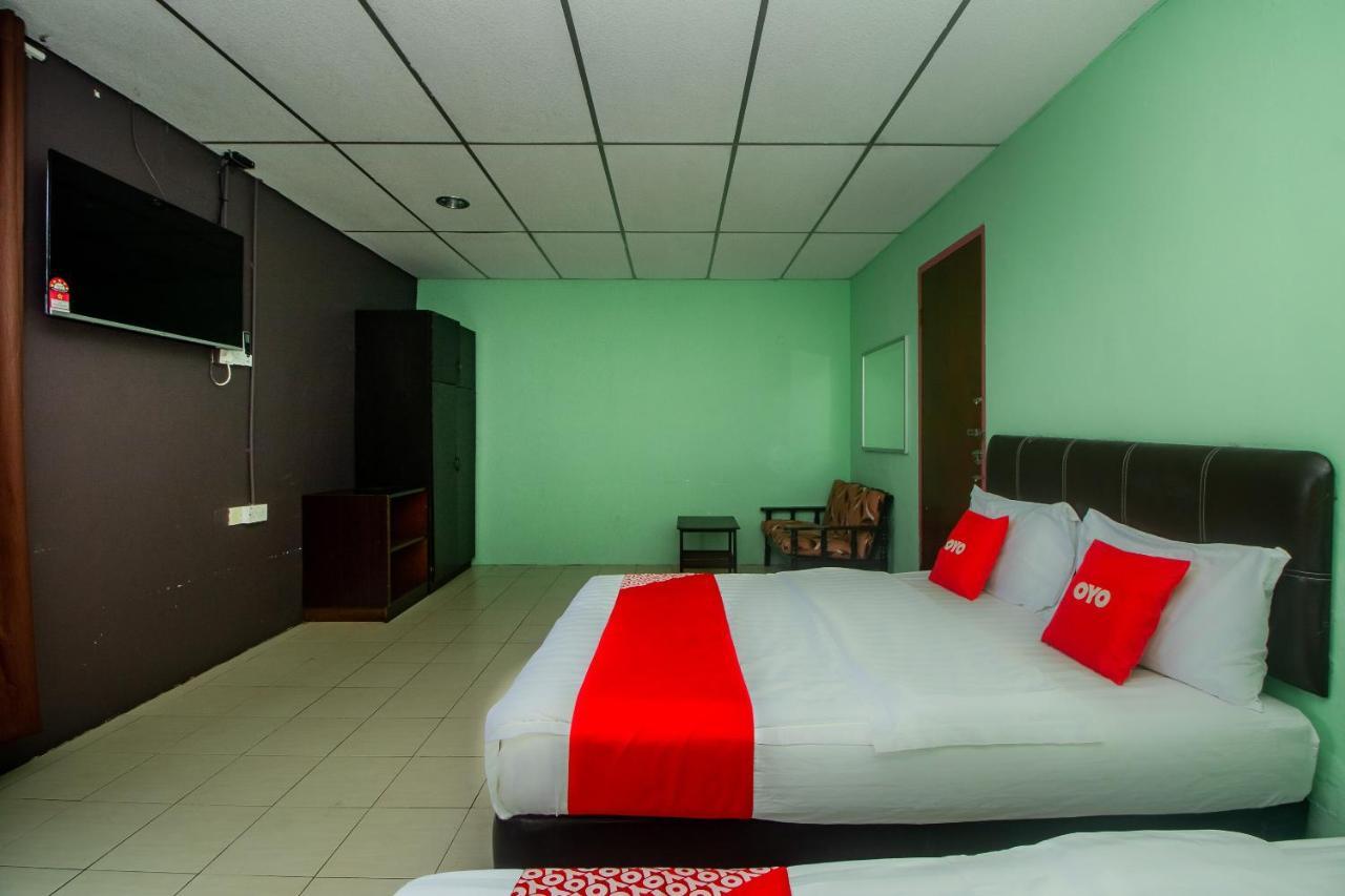Oyo 90124 Payang Puri Baru Hotel Sarikei Extérieur photo