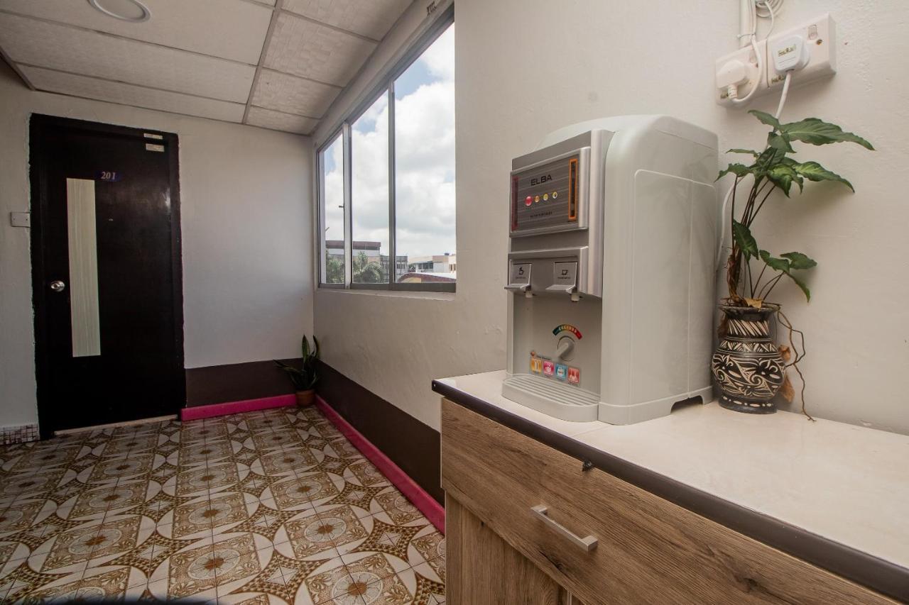 Oyo 90124 Payang Puri Baru Hotel Sarikei Extérieur photo
