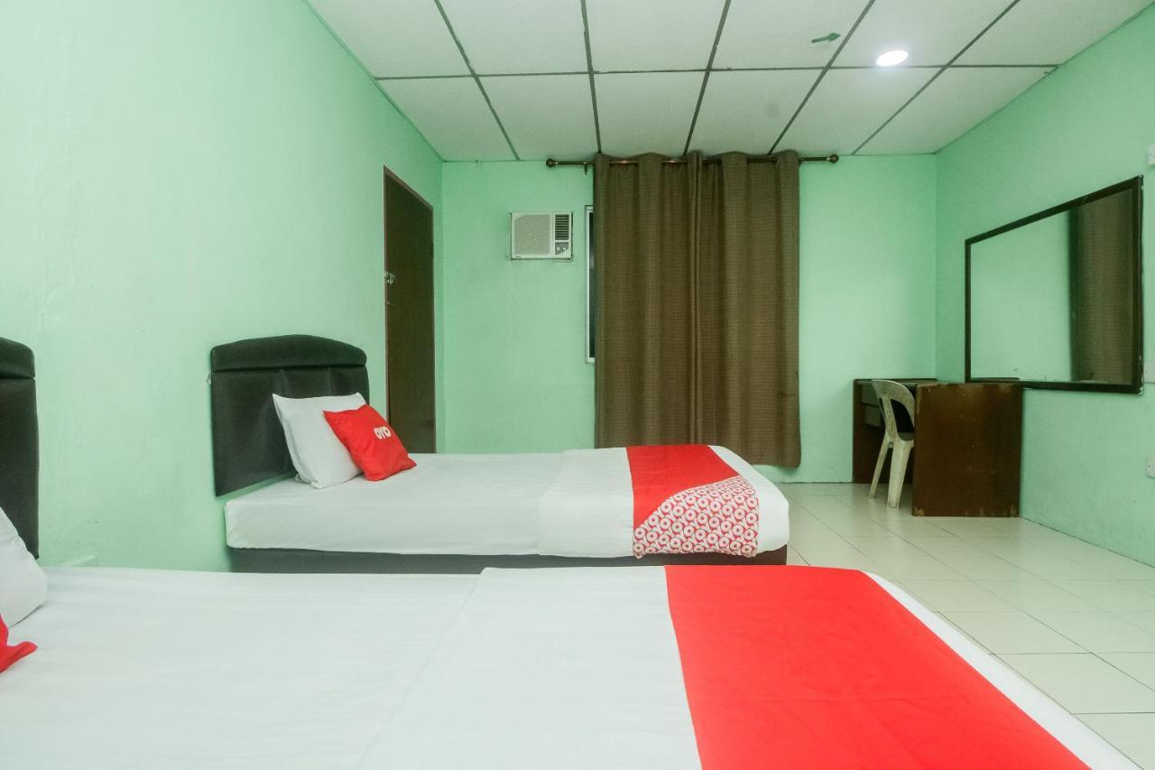 Oyo 90124 Payang Puri Baru Hotel Sarikei Extérieur photo