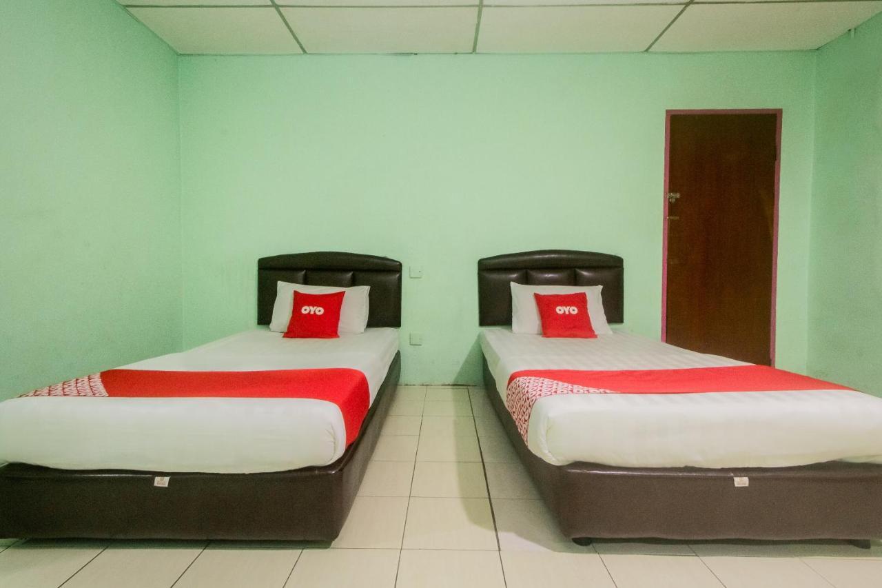 Oyo 90124 Payang Puri Baru Hotel Sarikei Extérieur photo