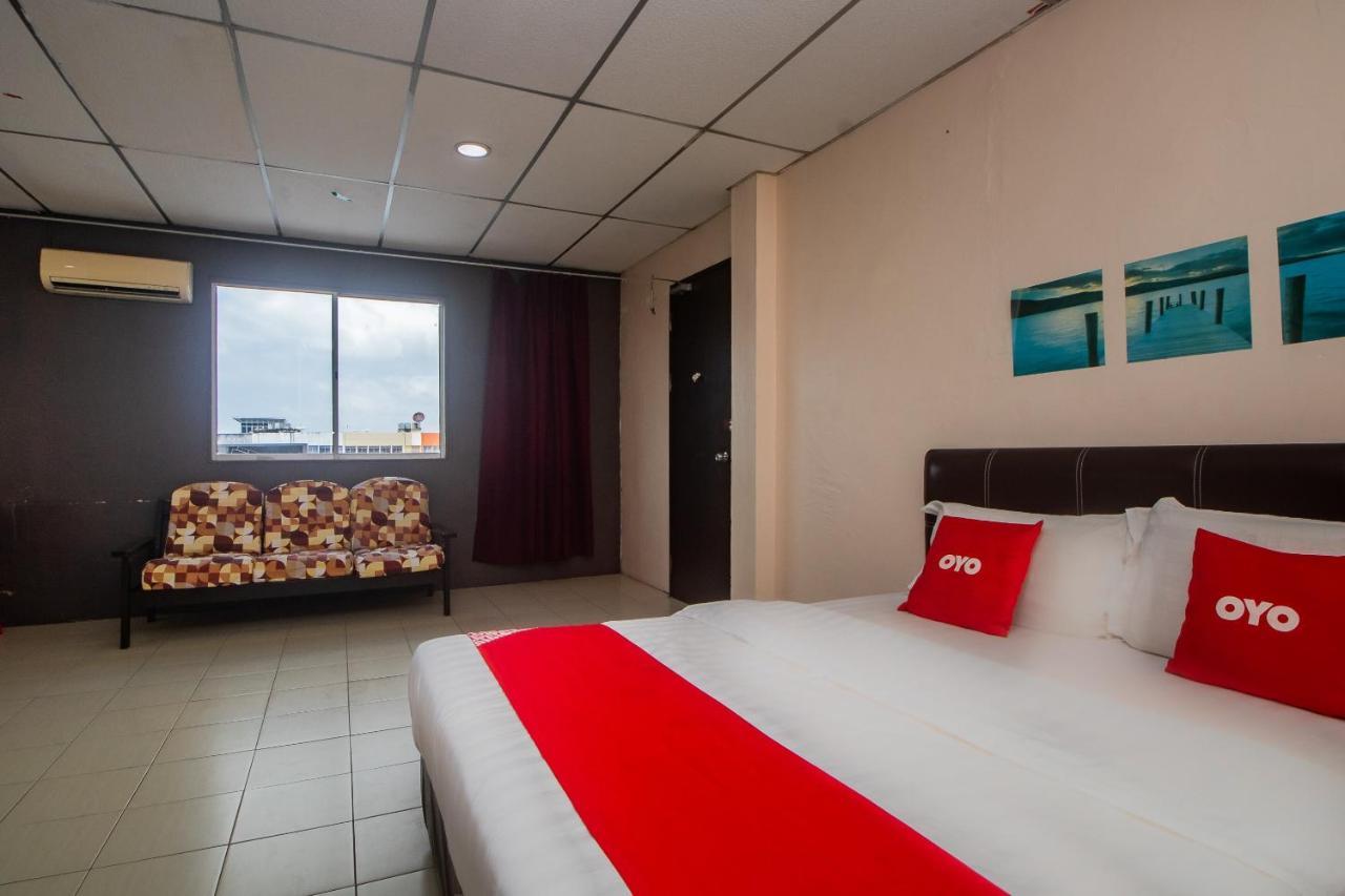 Oyo 90124 Payang Puri Baru Hotel Sarikei Extérieur photo